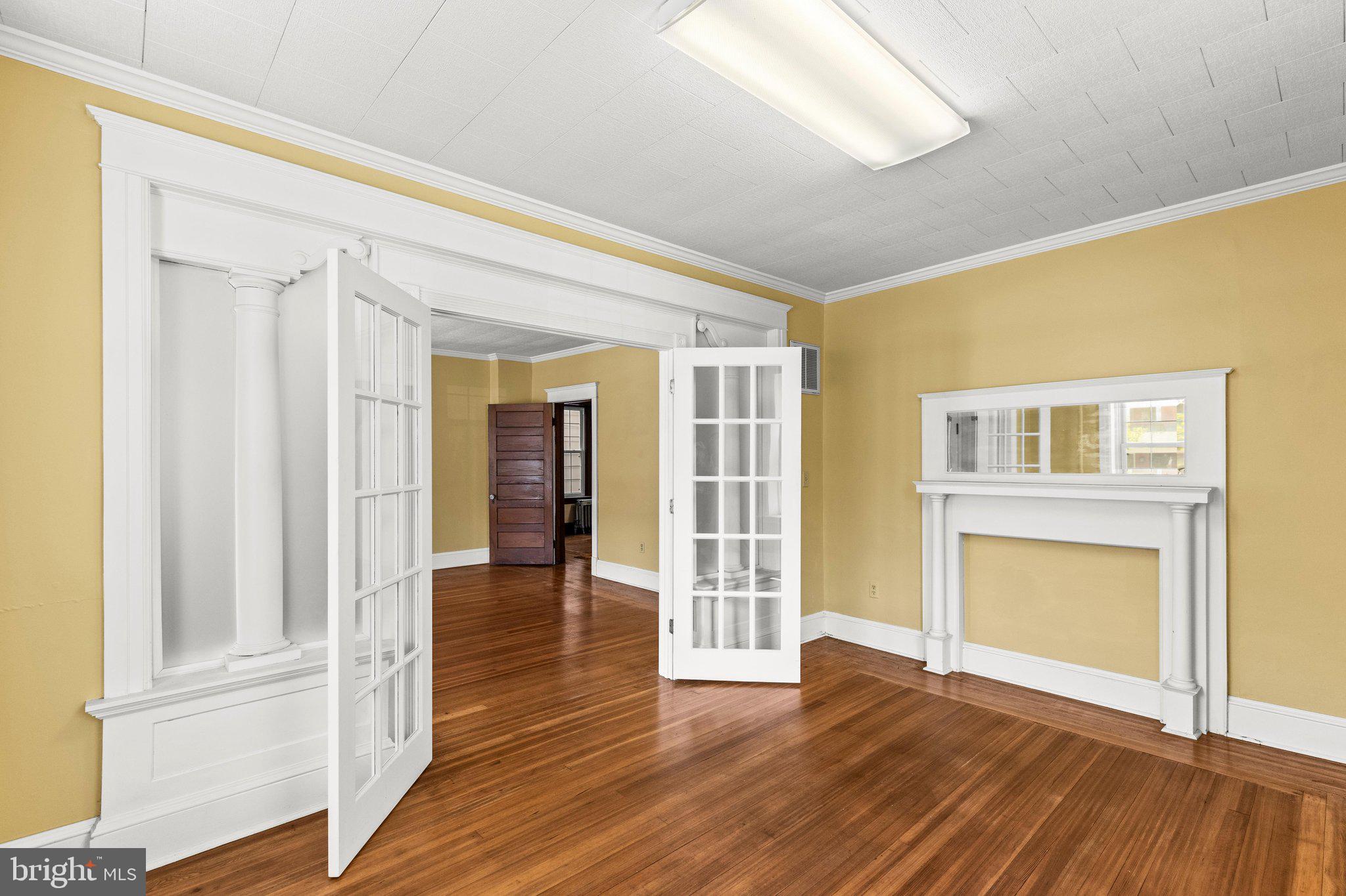228 Baltimore Street Hanover, PA 17331 - Photo 12 of 57