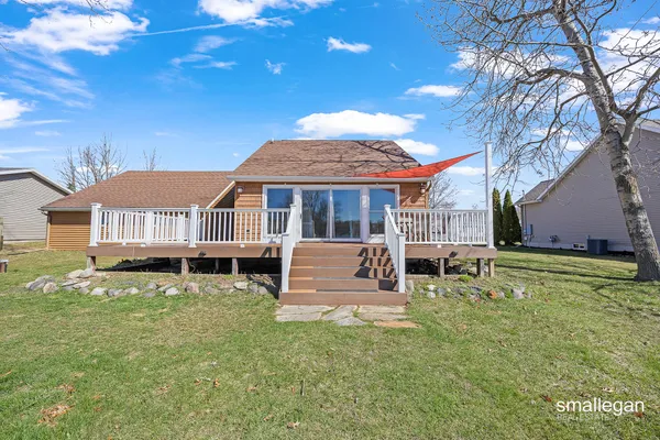 $359,900 | 17069 Blackfoot Trail, Howard City, MI 49329