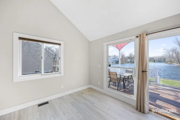 $359,900 | 17069 Blackfoot Trail, Howard City, MI 49329