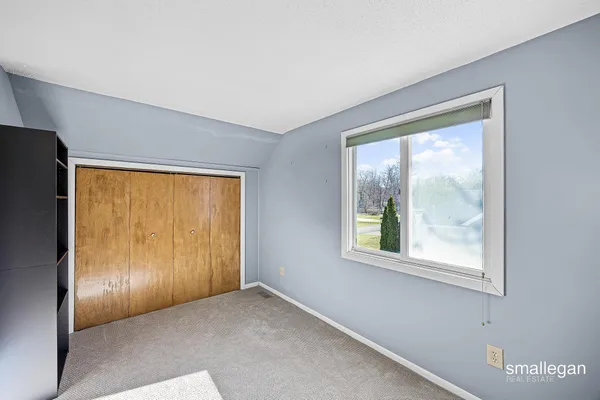 $359,900 | 17069 Blackfoot Trail, Howard City, MI 49329