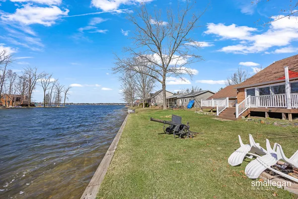 $359,900 | 17069 Blackfoot Trail, Howard City, MI 49329