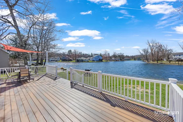 $359,900 | 17069 Blackfoot Trail, Howard City, MI 49329