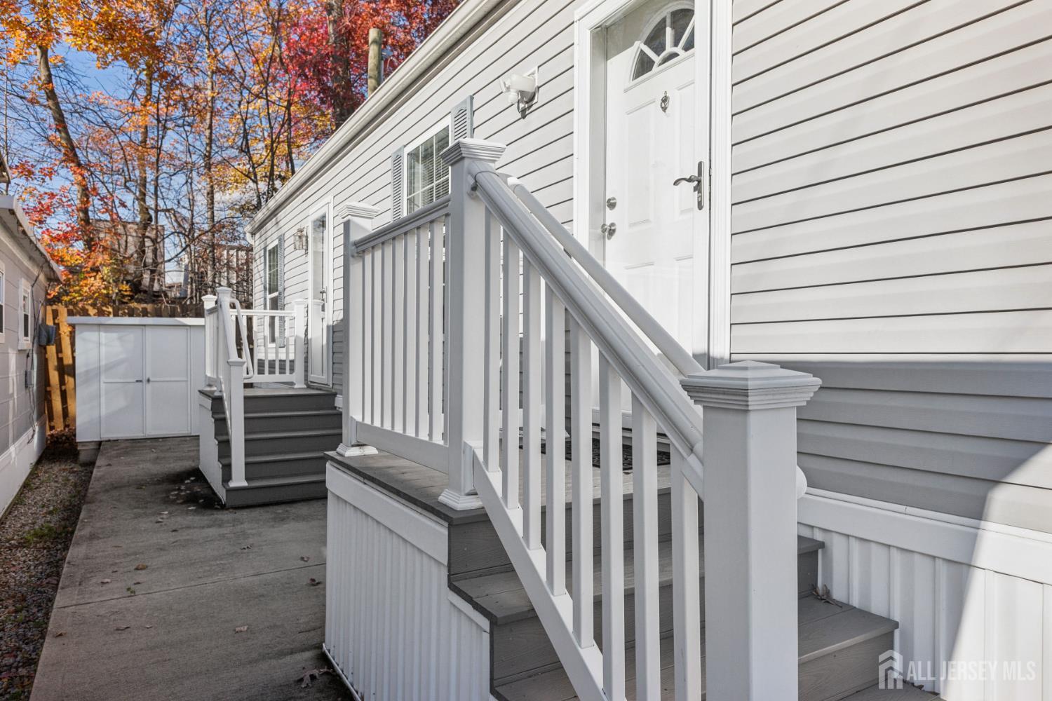 852 Highway 1, Unit X3 Edison, NJ 08817 - Photo 18 of 19 a view of a house with a deck