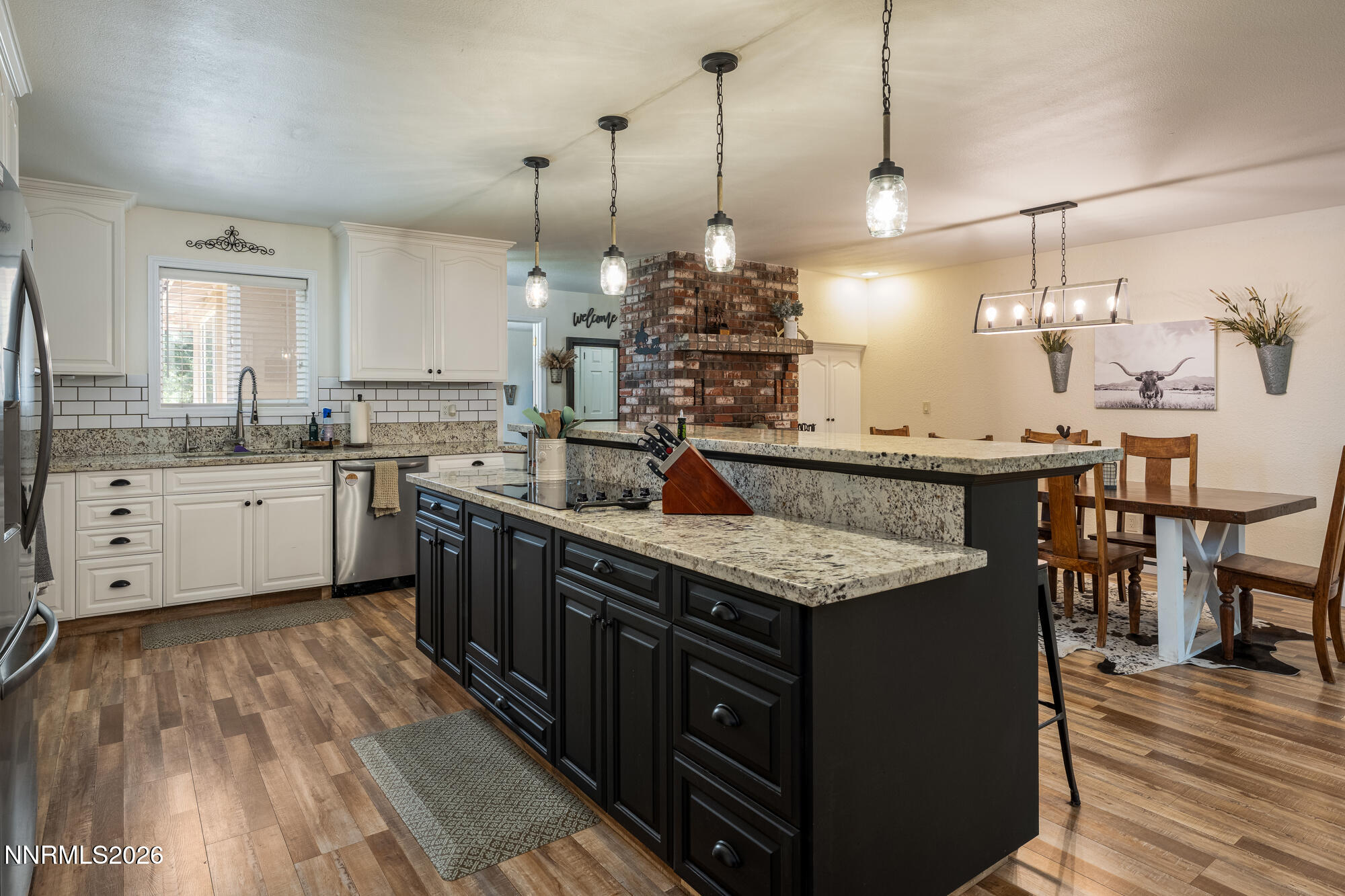 11681 Osage Road Reno, NV 89508 - Photo 6 of 56 11681 osage-46