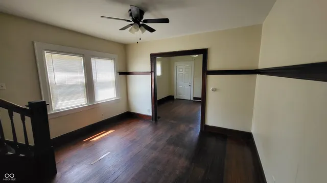 $1,050 | 323 North Rural Street, Indianapolis, IN 46201