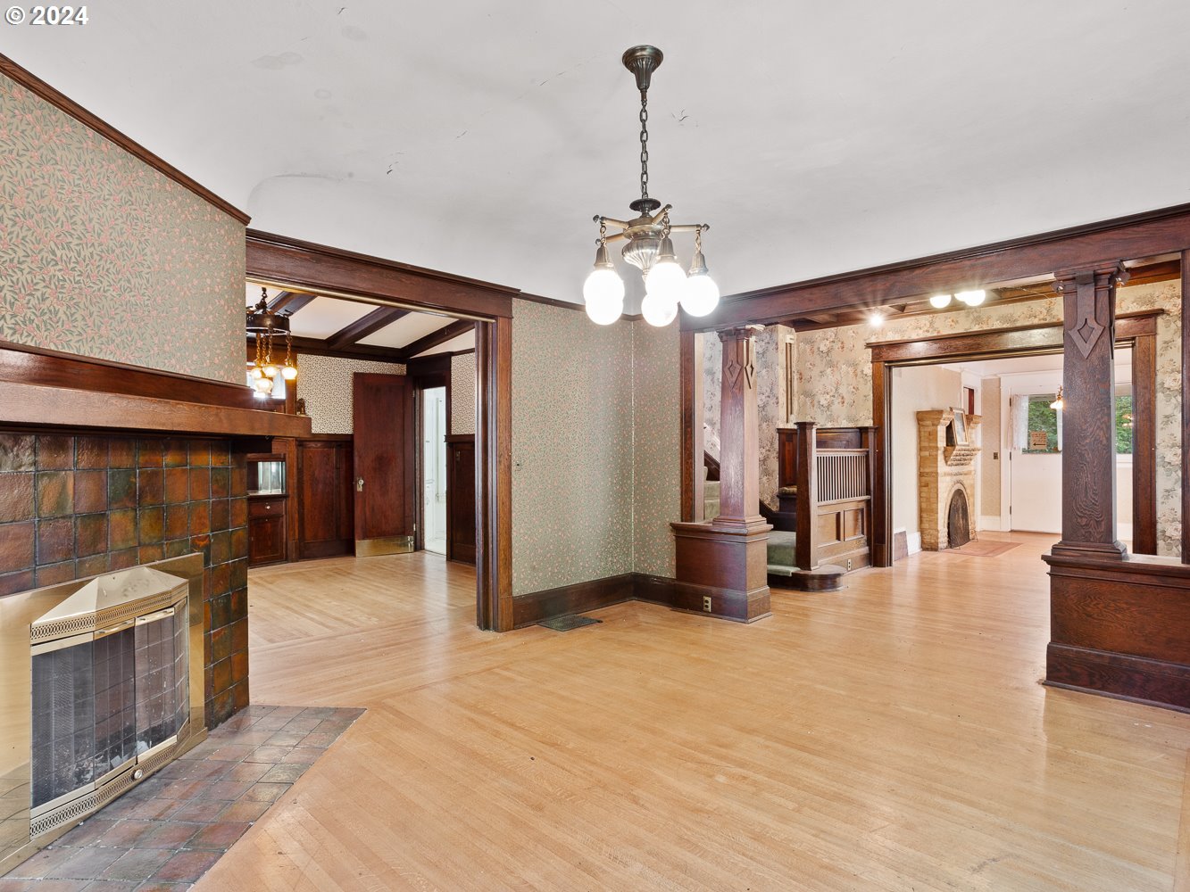1599 South Alpine Street Cornelius, OR 97113 - Photo 14 of 47 Entrance/Foyer