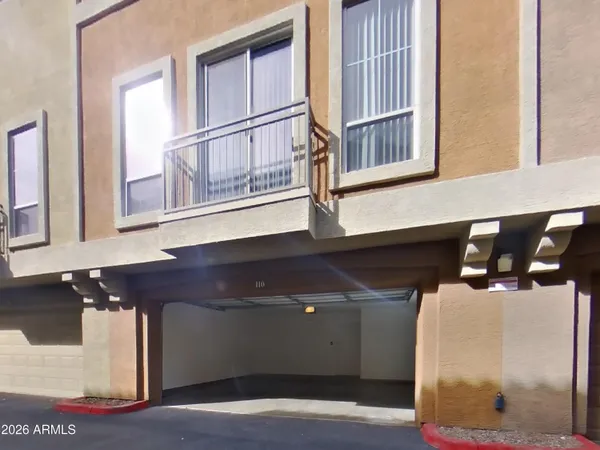 $1,579 | 18250 North Cave Creek Road, Unit 110, Phoenix, AZ 85032