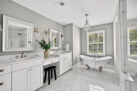 $1,100,000 | 4766 Chamblee Dunwoody Road, Dunwoody, GA 30338