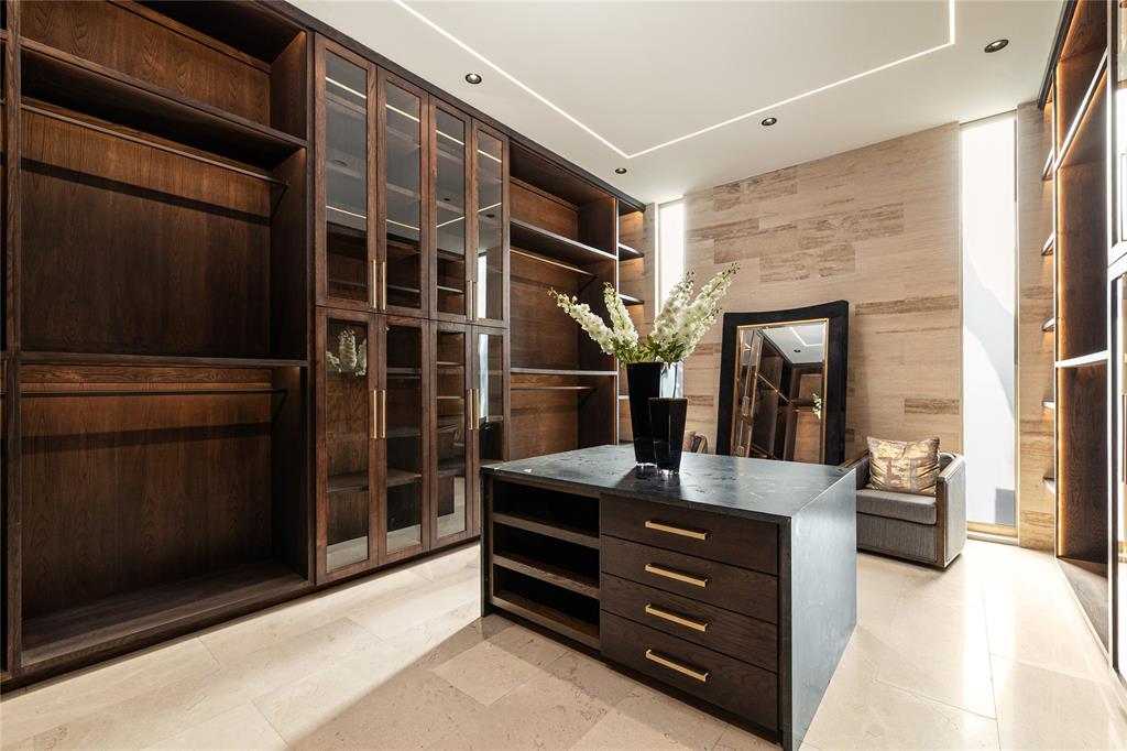 10920 Strait Lane Dallas, TX 75229 - Photo 20 of 30