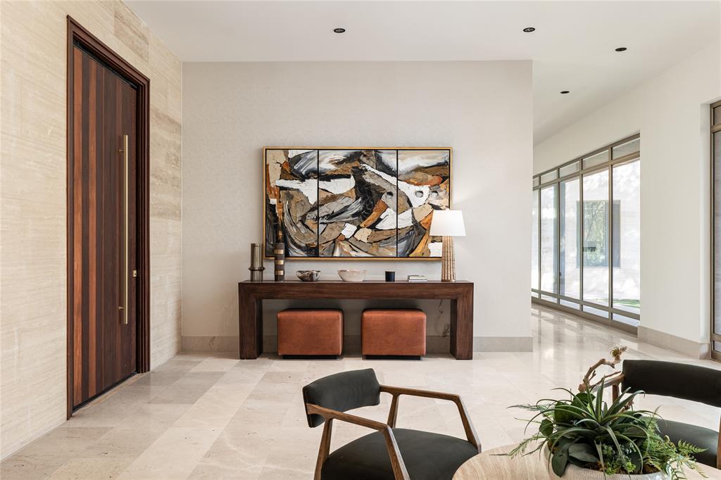 10920 Strait Lane Dallas, TX 75229 - Photo 4 of 30