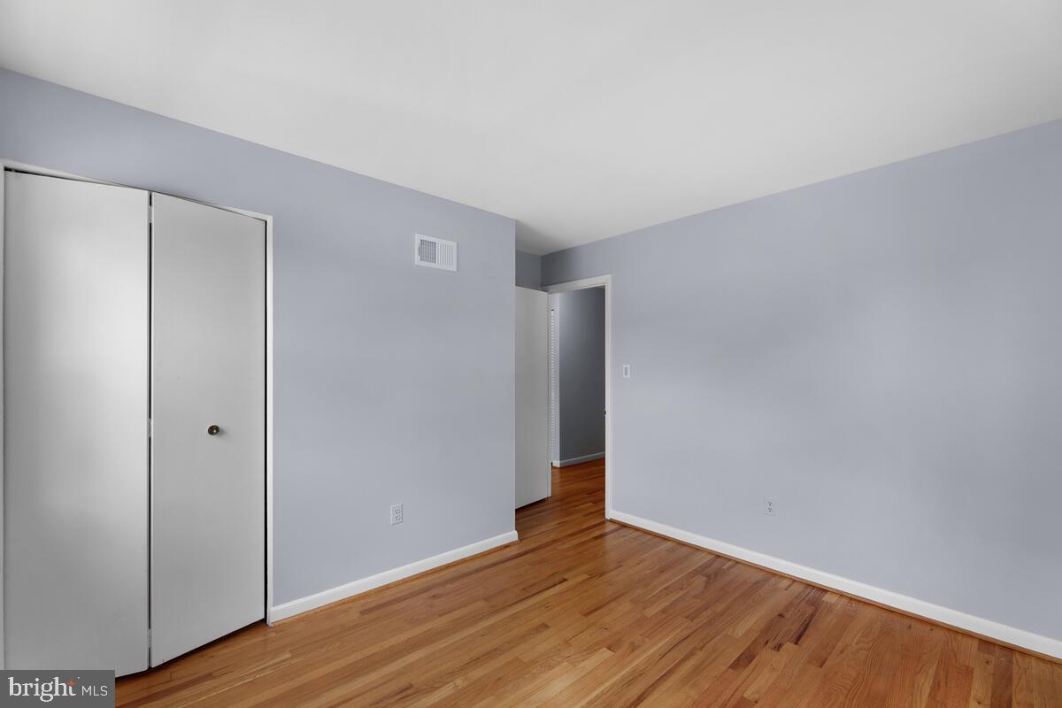 2826 Vixen Lane Silver Spring, MD 20906 - Photo 20 of 41 Gallery Image 20