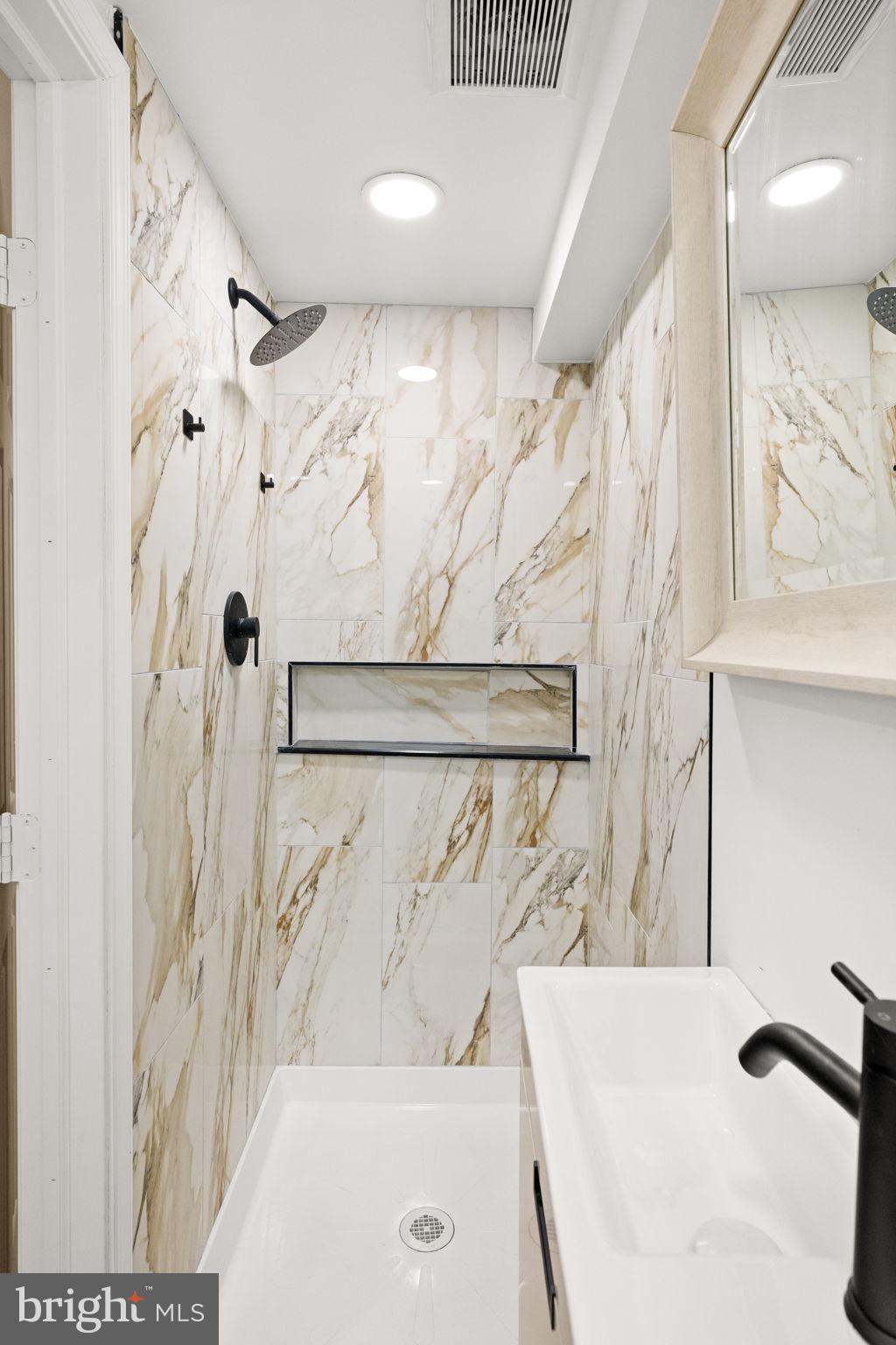 1971 Ashley Road Philadelphia, PA 19138 - Photo 21 of 46