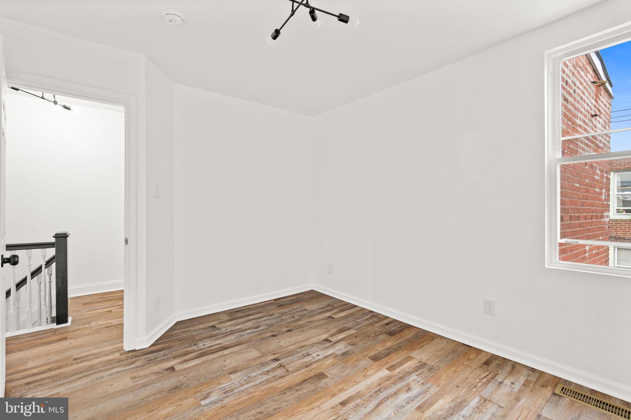 1971 Ashley Road Philadelphia, PA 19138 - Photo 32 of 46