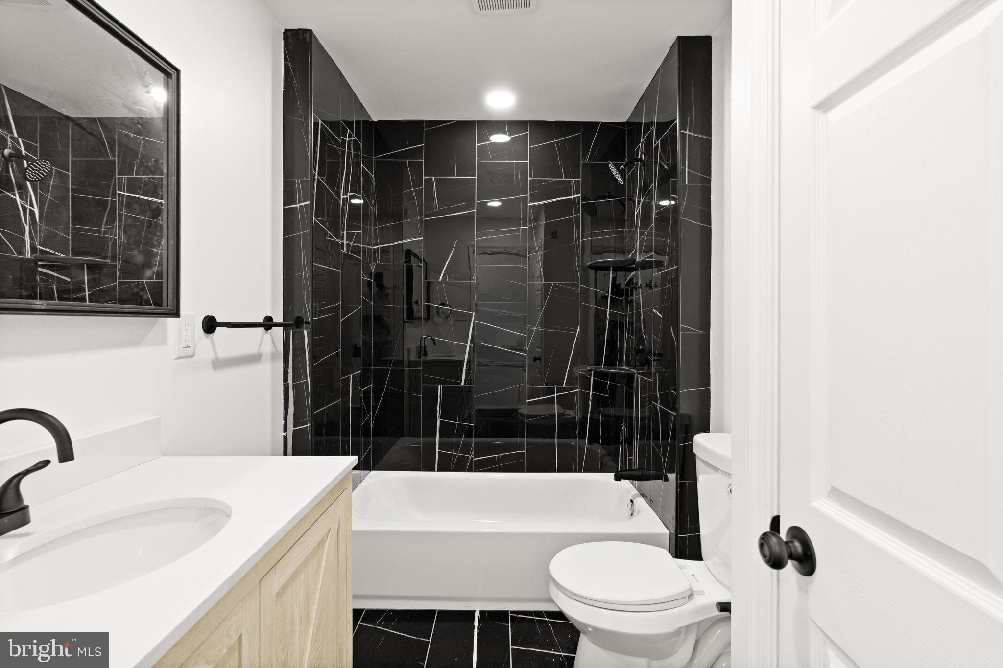 1971 Ashley Road Philadelphia, PA 19138 - Photo 35 of 46