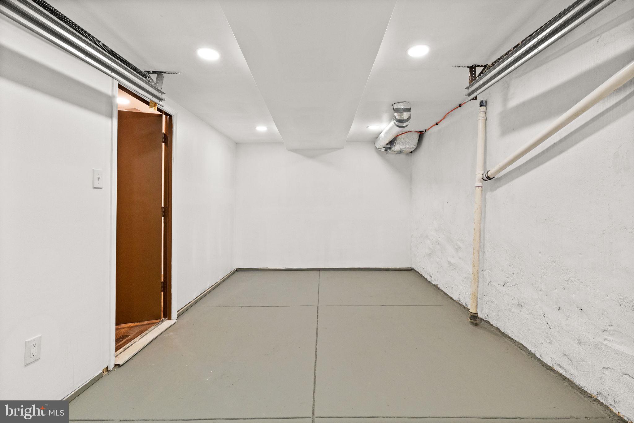 1971 Ashley Road Philadelphia, PA 19138 - Photo 42 of 46