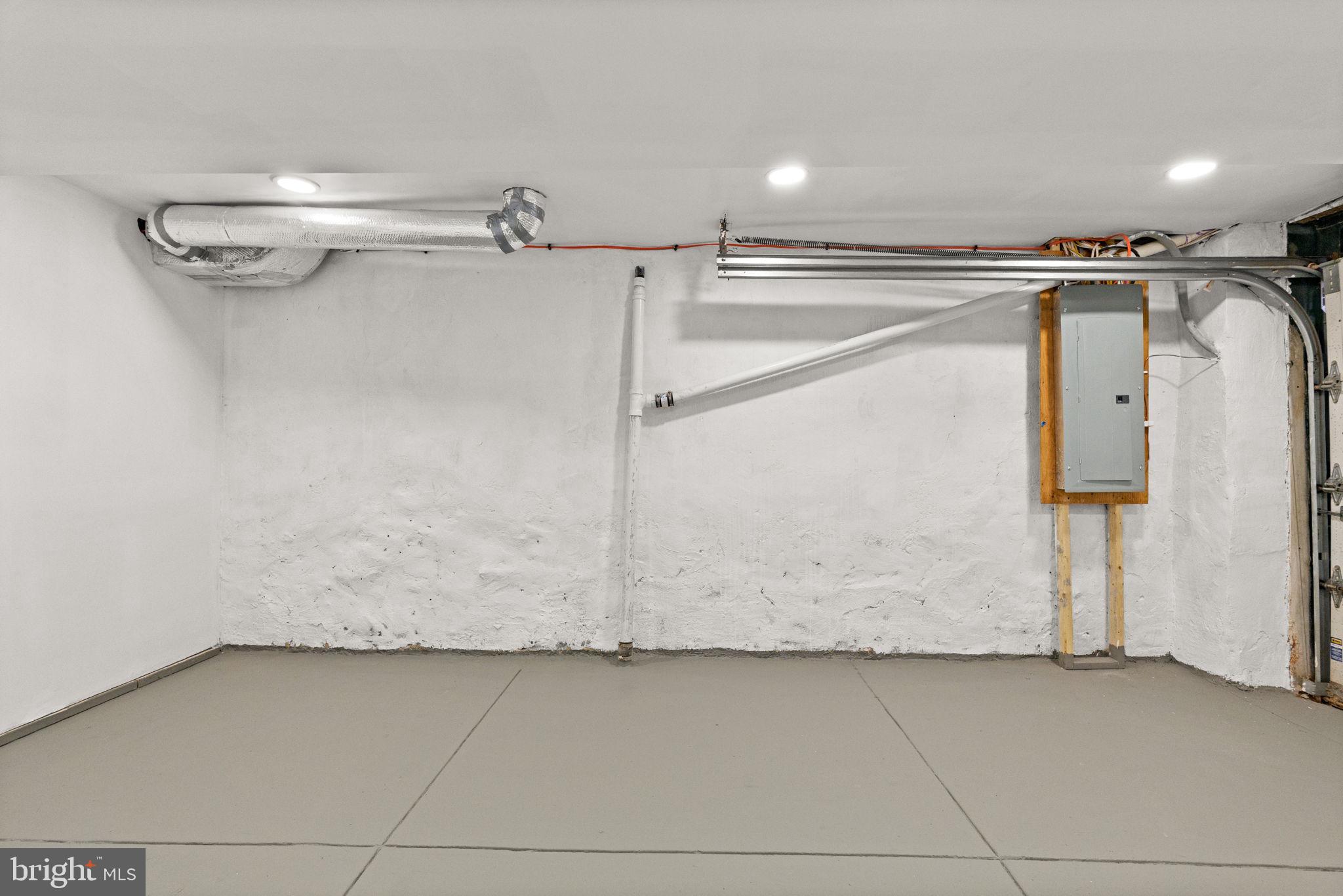 1971 Ashley Road Philadelphia, PA 19138 - Photo 43 of 46