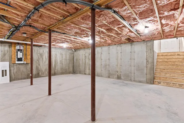 $575,000 | 52 Hogan Circle, Unit 1, Gorham, ME 04038