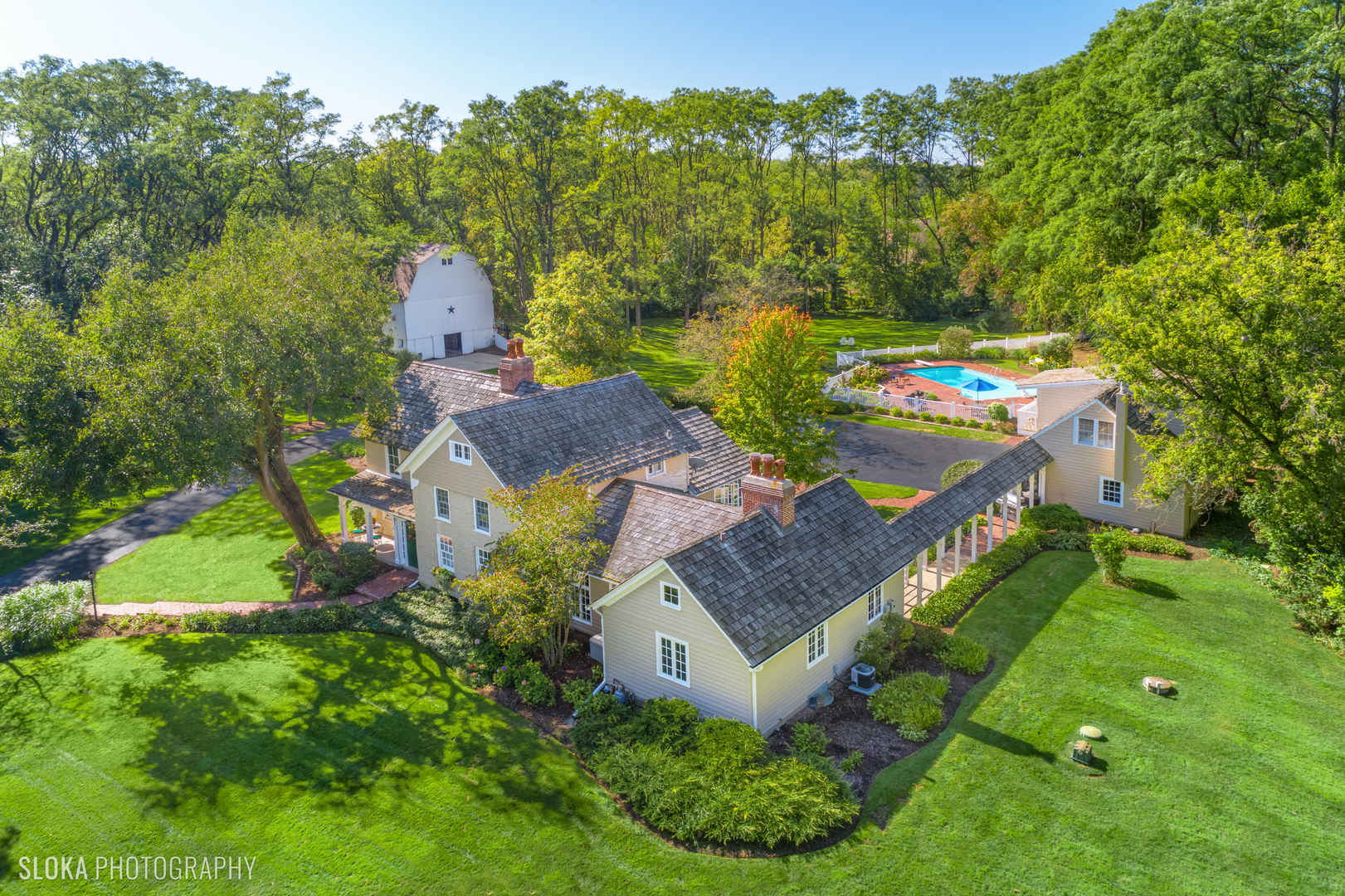 807 South Fleming Road Bull Valley, IL 60098 - Photo 1 of 79 Gallery Image 1