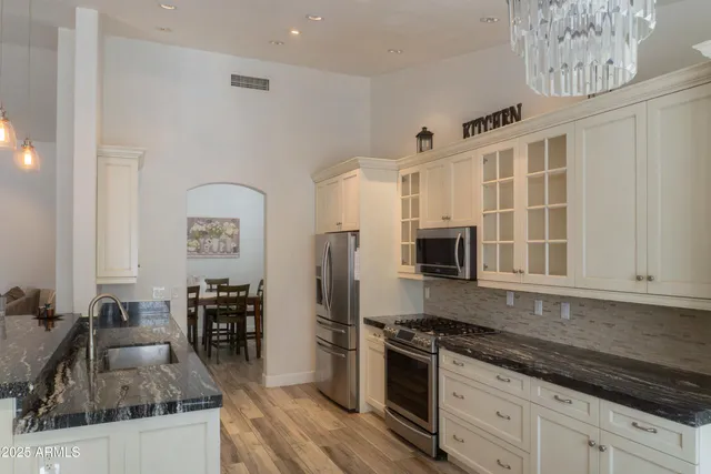 $3,800 | 4933 East Crimson Terrace, Cave Creek, AZ 85331