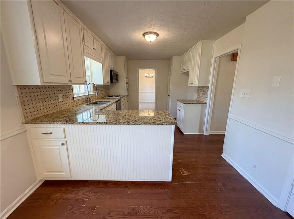 197 Rockbridge Road Southwest Lilburn, GA 30047 - Photo 8 of 27