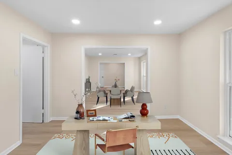 $387,000 | 9610 Meadowglen Lane, Houston, TX 77063