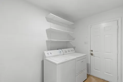 $387,000 | 9610 Meadowglen Lane, Houston, TX 77063