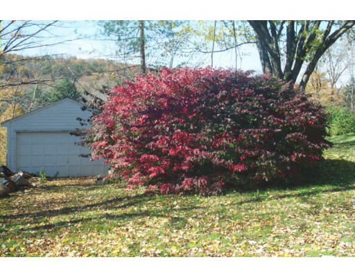 909 Huntington Road Worthington, MA 01098 - Photo 12 of 19