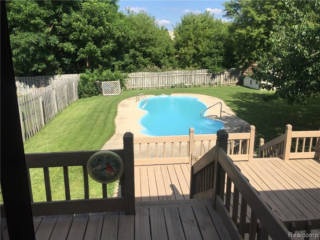 620 Glenwyth Road Brighton, MI 48116 - Photo 8 of 24 View of pool from off the deck