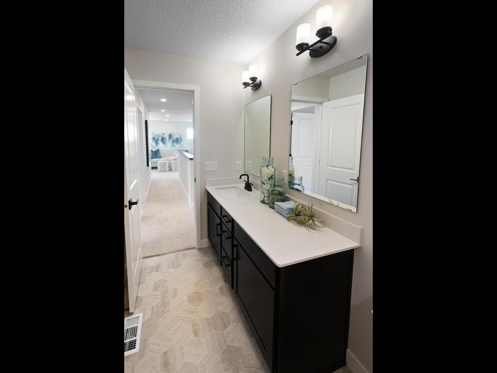 7874 Austin Way Inver Grove Heights, MN 55077 - Photo 31 of 46