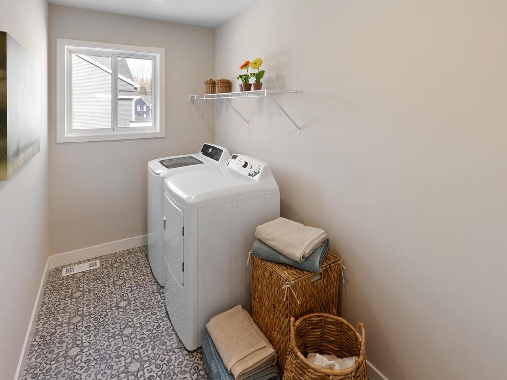 7874 Austin Way Inver Grove Heights, MN 55077 - Photo 32 of 46