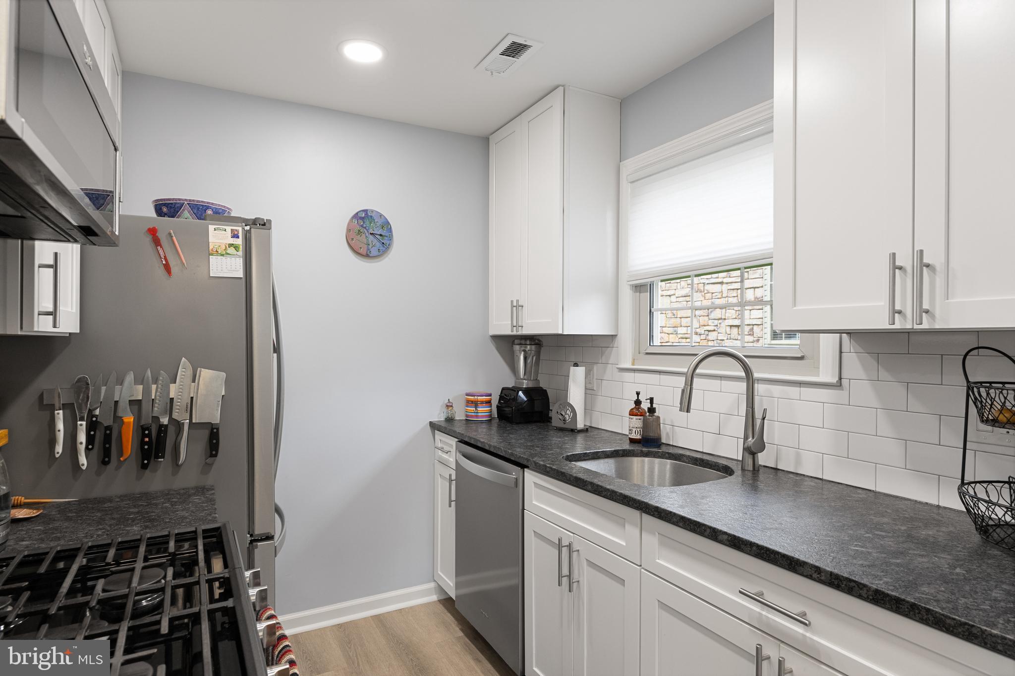 234 Tavistock Road Cherry Hill, NJ 08034 - Photo 8 of 26