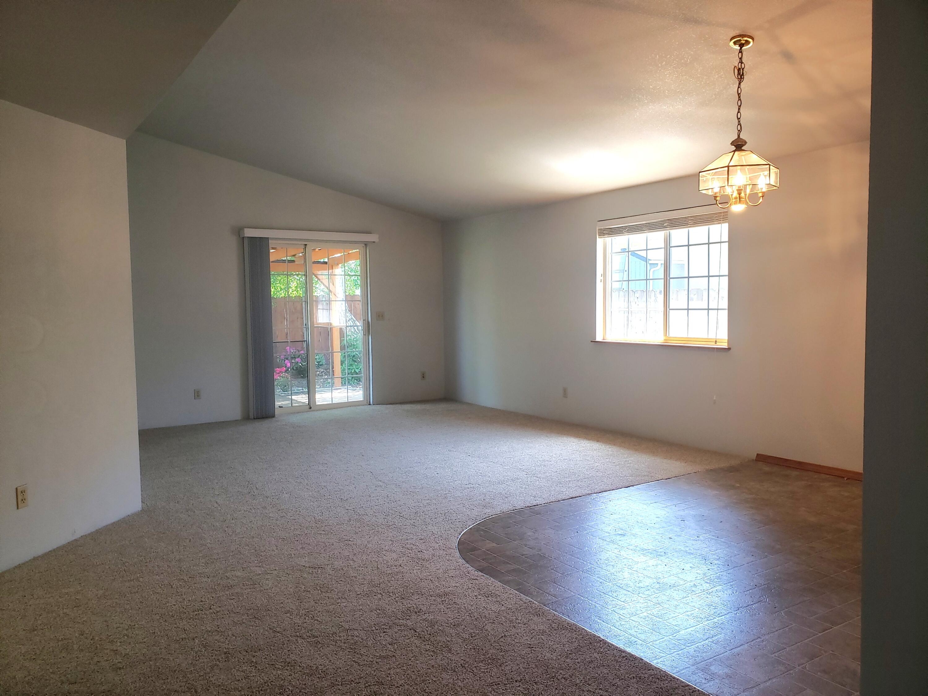617 Southwest Larch Road Grants Pass, OR 97526 - Photo 17 of 24 20250502_124756