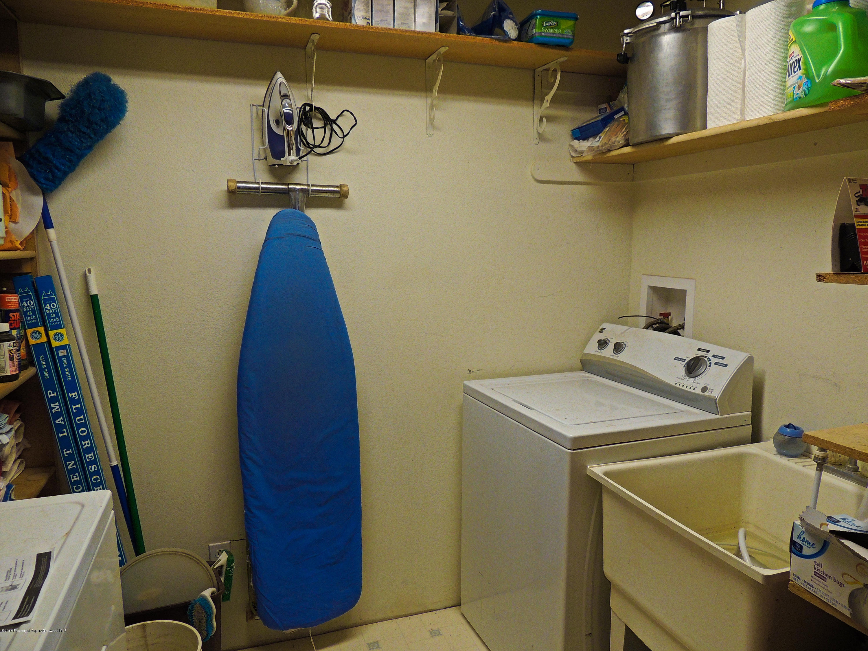 277 Miller Lane Rifle, CO 81650 - Photo 19 of 22 a utility room with dryer and washer