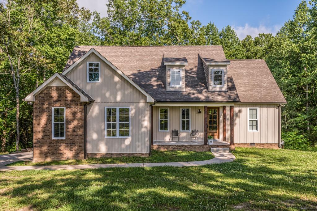 1356 Liberty Road Charlotte, TN 37036 - Photo 1 of 30 Gallery Image 1