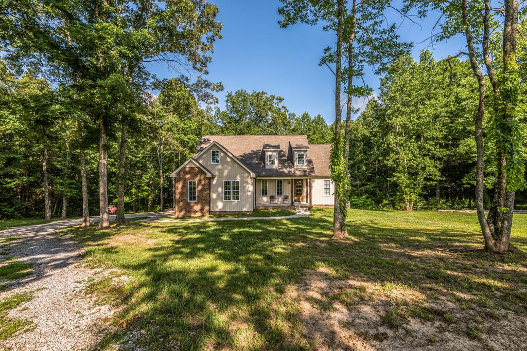 1356 Liberty Road Charlotte, TN 37036 - Photo 2 of 30 Gallery Image 2