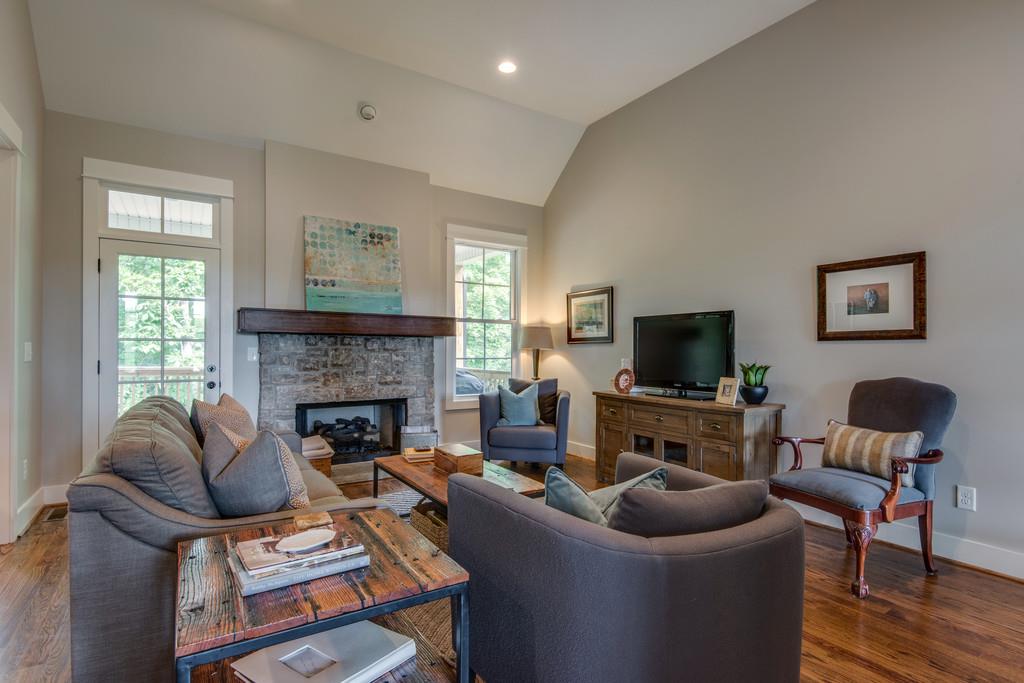 1356 Liberty Road Charlotte, TN 37036 - Photo 9 of 30 Gallery Image 9