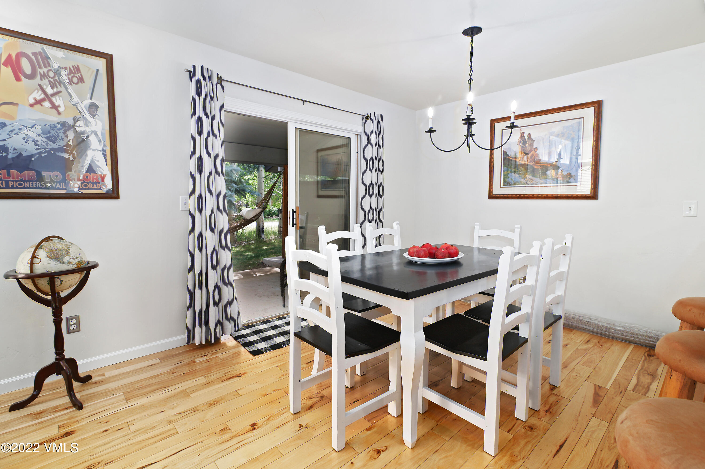 10 Miller's Loop Edwards, CO 81632 - Photo 4 of 21 10_millers_loop_dining