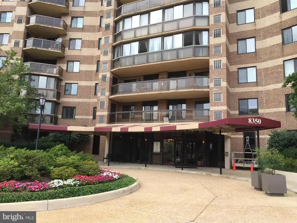 $3,700 | 8350 Greensboro Drive, Unit 1012, McLean, VA 22102