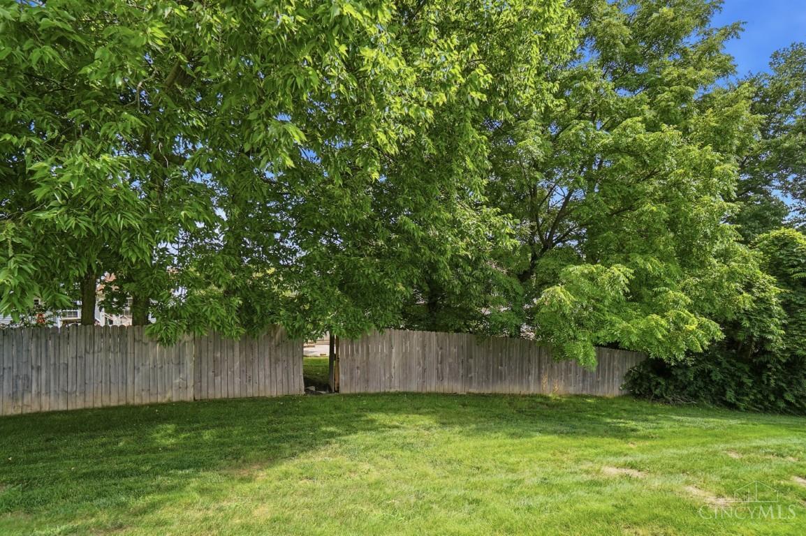 9575 Deer Track Road West Chester, OH 45069 - Photo 52 of 56