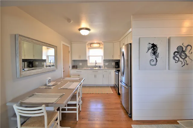 $2,500 | 70 Carroll Avenue, Unit 107, Newport, RI 02840