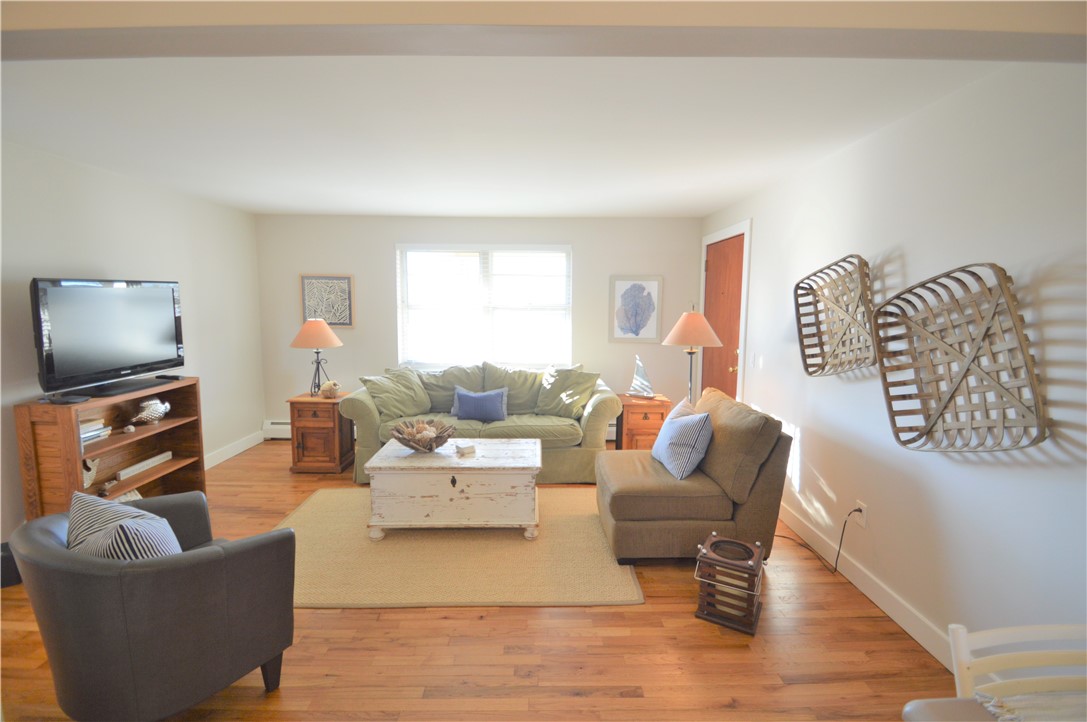 70 Carroll Avenue, Unit 107 Newport, RI 02840 - Photo 6 of 27