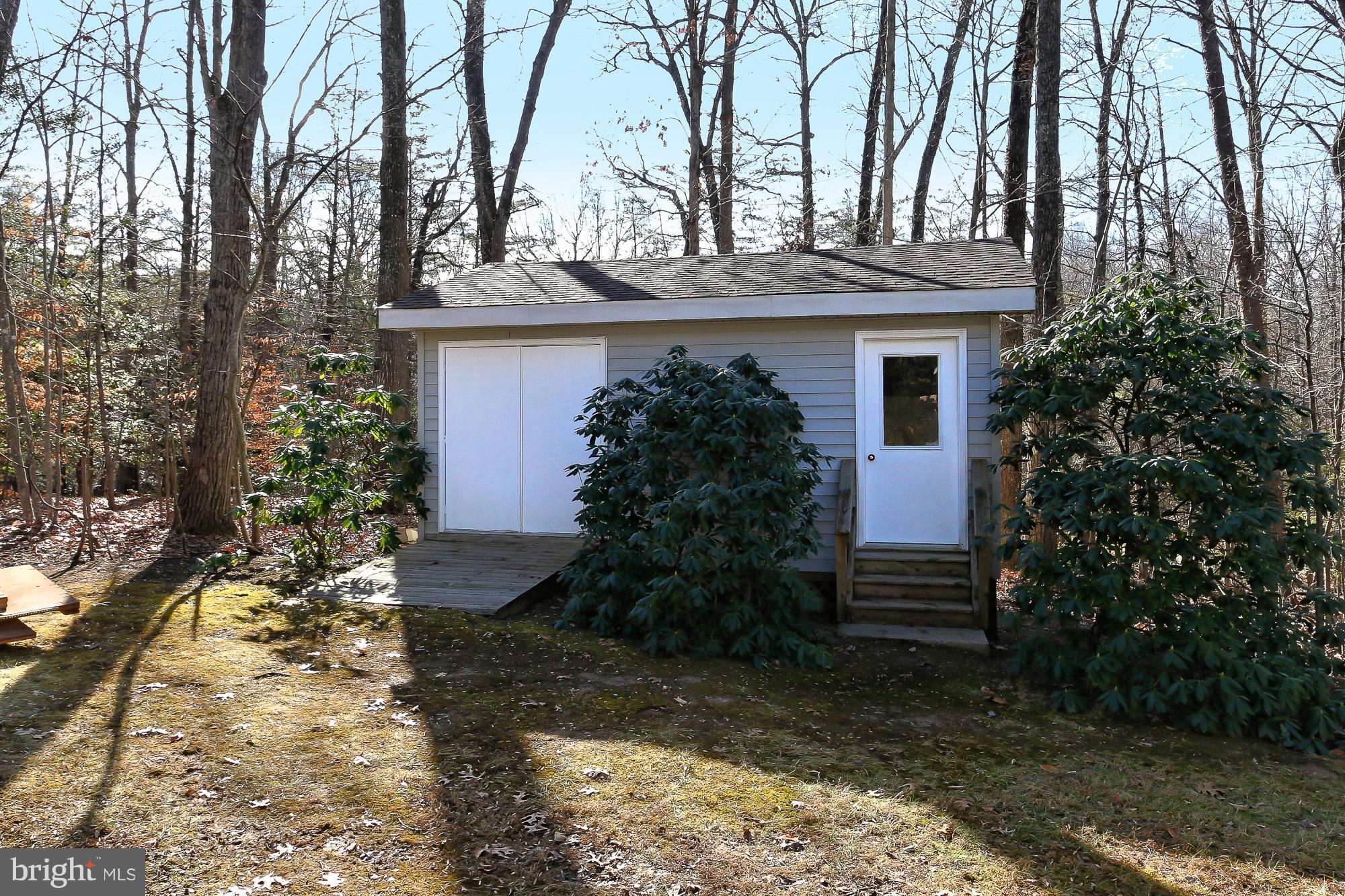 12820 Westside Road Manassas, VA 20112 - Photo 29 of 30 Shed
