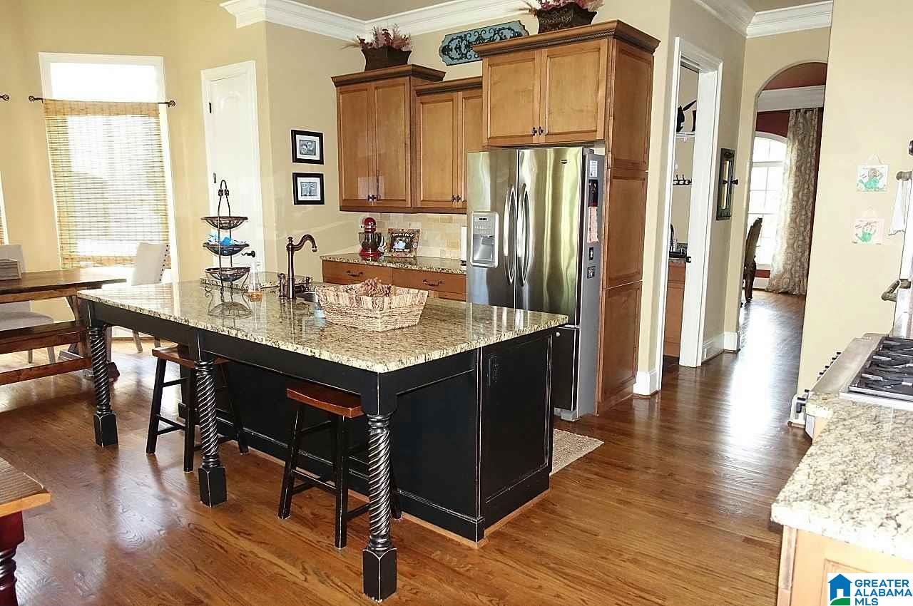 1523 Scout Ridge Drive Birmingham, AL 35244 - Photo 10 of 48