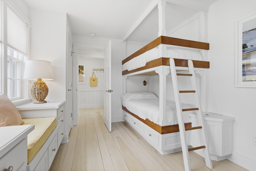 6 Walbang Avenue Nantucket, MA 02554 - Photo 35 of 42