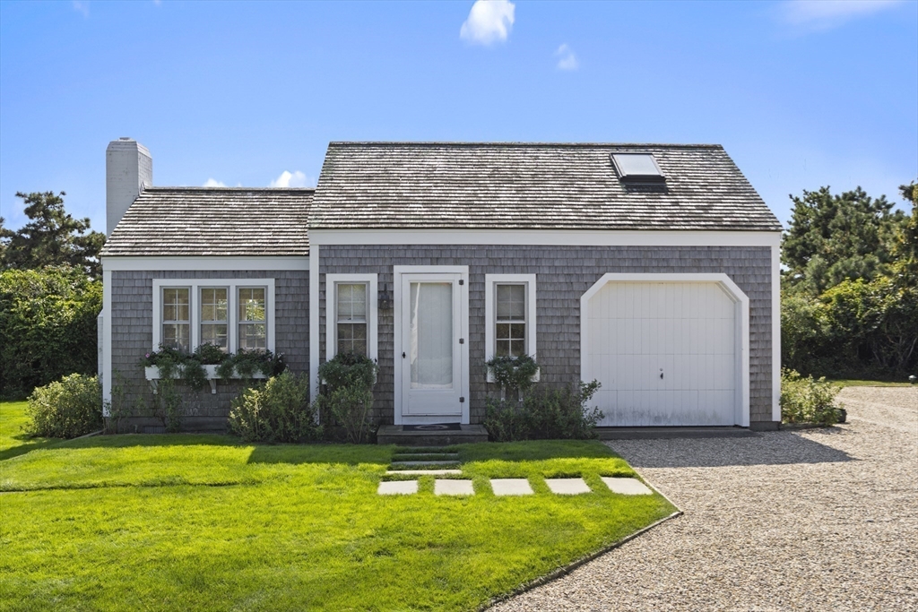 6 Walbang Avenue Nantucket, MA 02554 - Photo 37 of 42