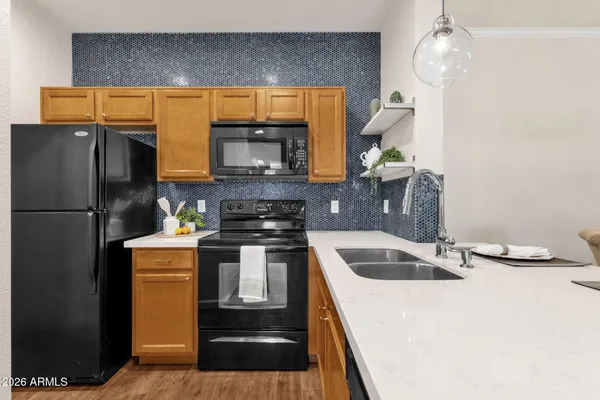 a picture of a wall with white walls