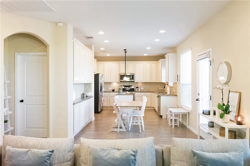 11504 Reading Way Austin, TX 78717 - Photo 8 of 29