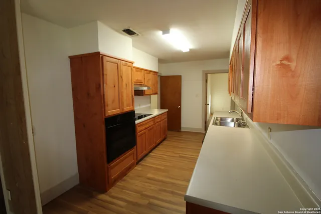 $1,500 | 15331 Cottage Street, Lytle, TX 78052