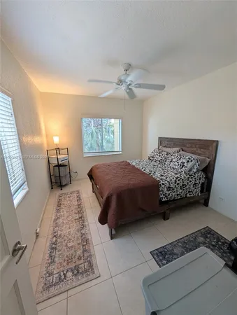 $2,500 | 729 Northeast 16th Avenue, Unit 729C, Fort Lauderdale, FL 33304