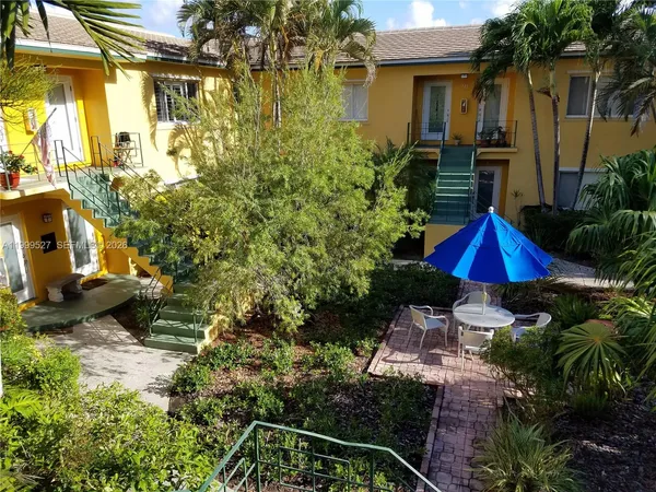 $2,500 | 729 Northeast 16th Avenue, Unit 729C, Fort Lauderdale, FL 33304